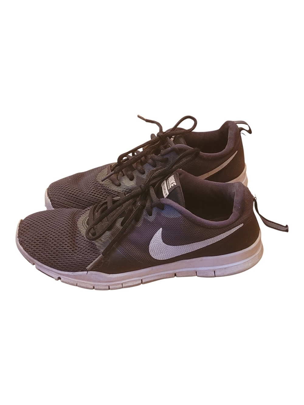 Nike Black and White Running Sneakers